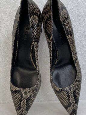 M. Gemi The Cinzia Snakeskin Printed Pumps Women's US9 EU40 70mm Block Heel